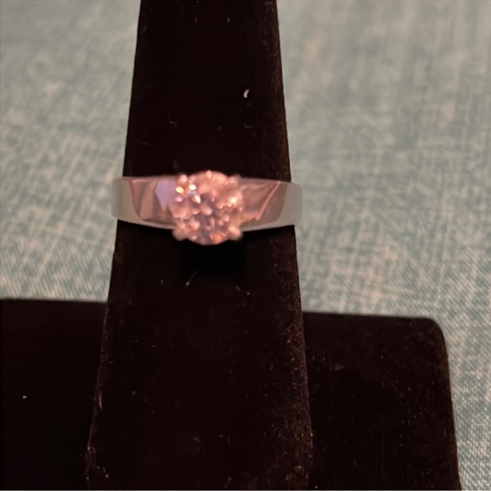 1 Carat Diamond Moisannite Sterling silver Ring